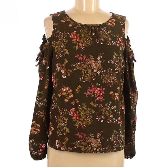 Lauren Conrad army green cold shoulder floral top size XS - Picture 2 of 7